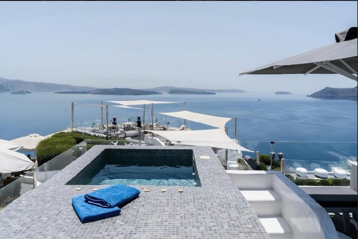 Enalion White Suites Oia Exterior foto